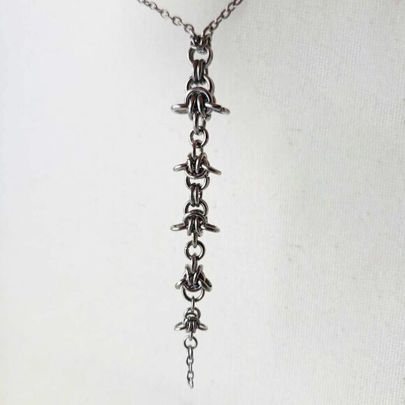 Gothic spiky rosary necklace with a small silver chain ✦ whimsigoth style ✦ - Picture 7 of 8